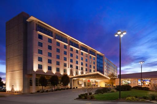 Harrah's Metropolis Hotel & Casino - Housity
