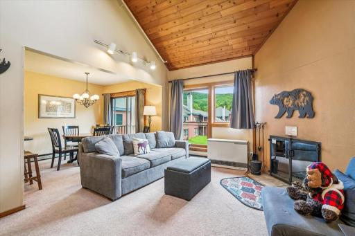 Trail Creek 12 - Housity