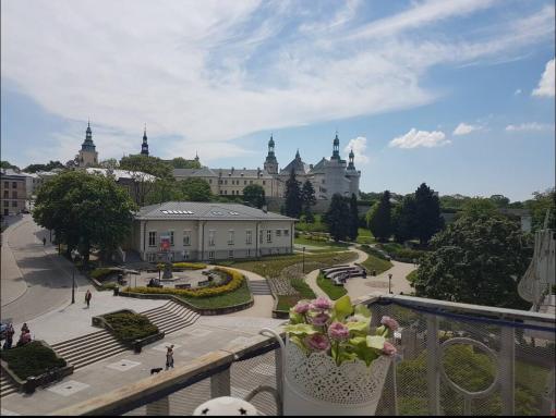 Apartamenty Sienkiewicza - bezpłatny parking, centrum, park, fv - Housity