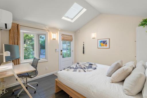 Downtown Palo Alto Gem! Cute, Spotless Guest House - Housity