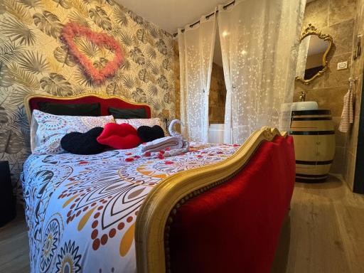 Romantisme et glamour avec spa, piscine et jardin - Housity