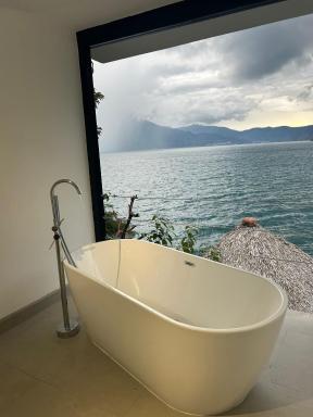 Atitlan Sunset Lodge - Housity