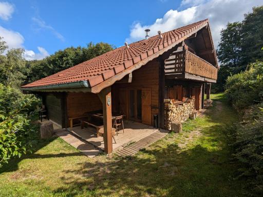 Chalet spacieux près de Gérardmer avec terrasse, verger et activités montagne - FR-1-589-121 - Housity
