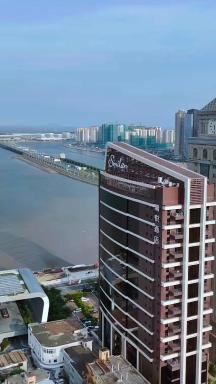 Similan Hotel Zhuhai-Gongbei Port High speed Railway Station - Housity