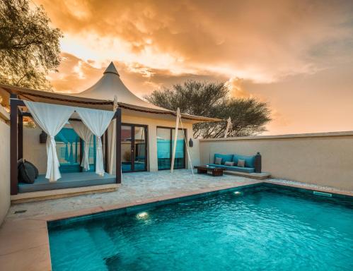 Desert Nights Resort - Housity