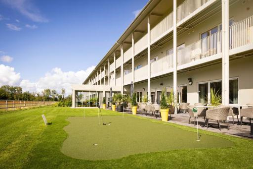 The Club Hotel at Goffs - Housity