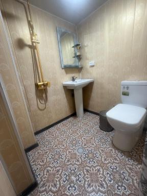 Ozod Guest House - Housity