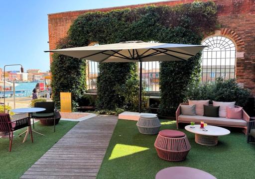 Hyatt Centric Murano Venice - Housity