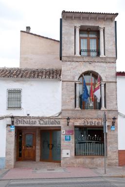 Hotel Hidalgo Quijada - Housity
