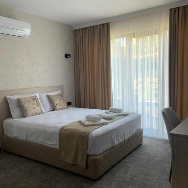 Zlate Home - Housity