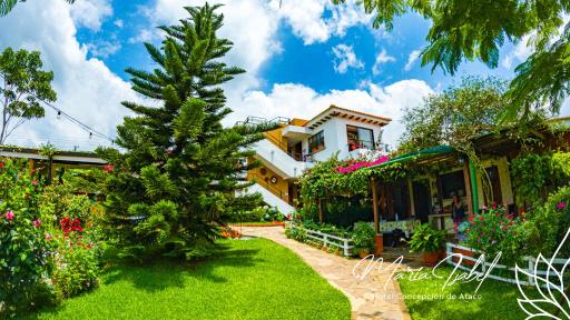 Hotel María Isabel Ataco - Housity