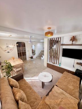 Captain CLIFFs House - Housity