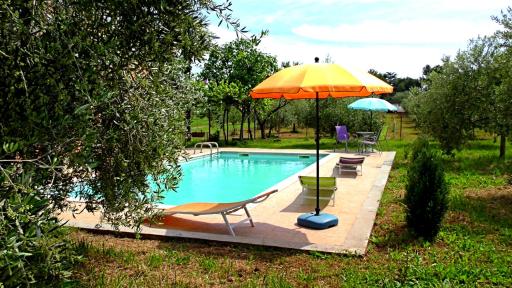 Apartments Garden Monsena - Housity