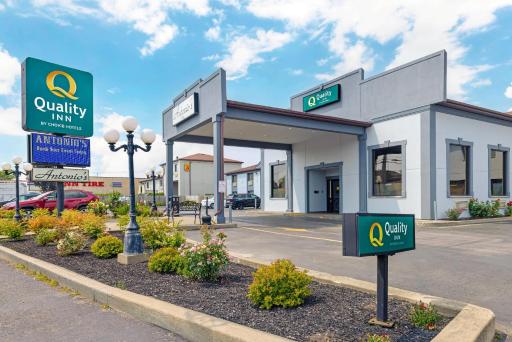 Quality Inn - Niagara Falls Blvd - Housity