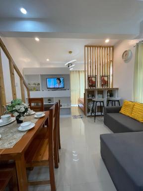 Spacious Studio Camaya Coast Beach Condo 203, Sea View with Balcony - Housity