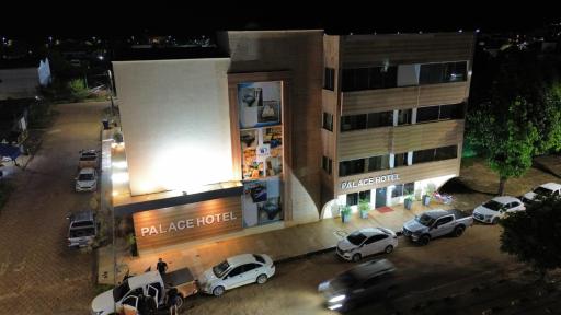Palace Hotel - Housity