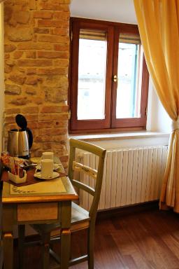 Primavera Mini Hotel - Housity