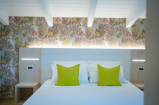 Hotel Prestige - Housity