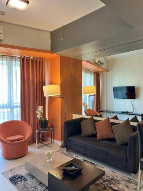 KL Serviced Residences Managed by HII - Housity