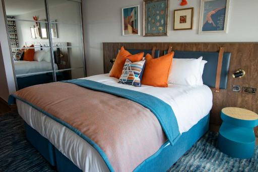 The Waterside Hotel - Housity