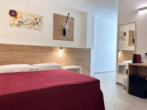 Longevity Hotel - Housity