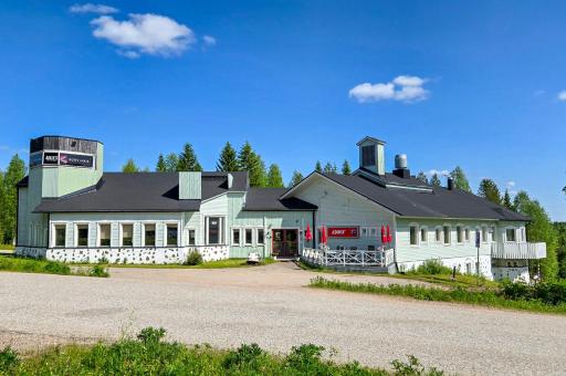 Hotel Ukkis & Safaris - A self-service hotel - Housity