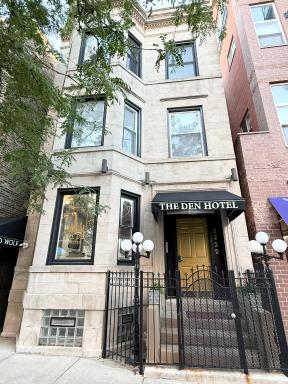 The Den Hotel - Housity