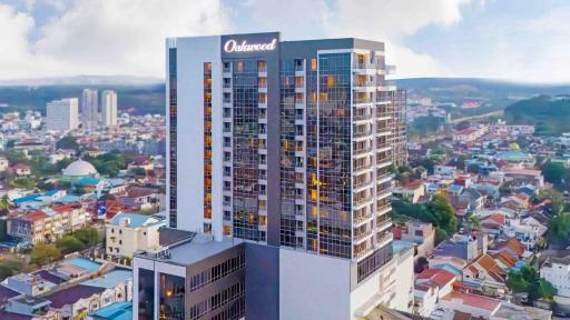 Oakwood Hotel & Apartments Grand Batam - Housity