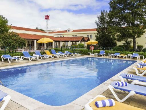 Hotel ibis Setubal - Housity