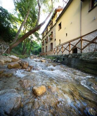 Dimora Storica Hotel Maccarunera - Housity