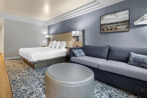 Best Western Potsdam University Park Inn - Housity