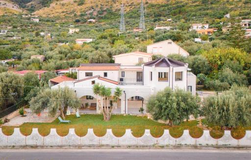 Dimora Harmonia - Housity