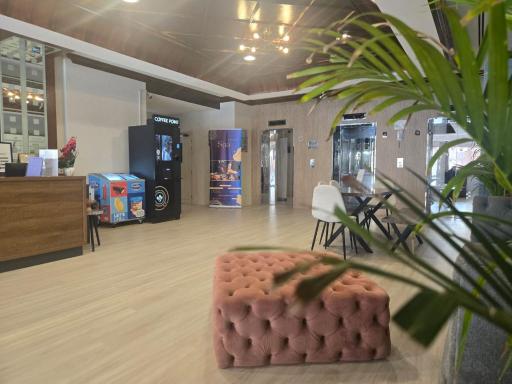 Al Raya Hotel Apartments - Housity