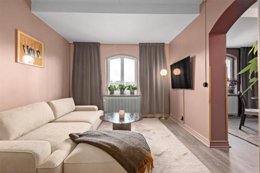 First Hotel Statt - Housity