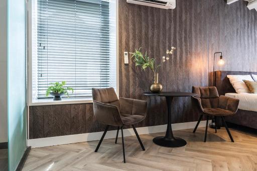 Stadsvilla Room With Hotelbed And Shared Kitchen - Housity