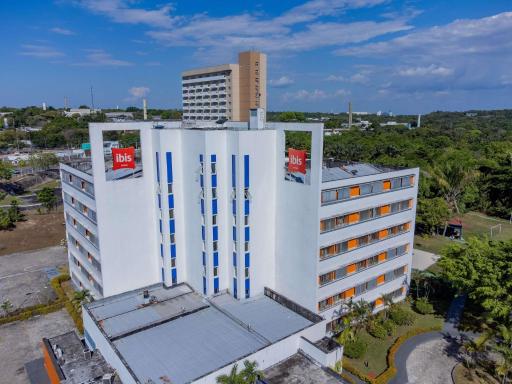 ibis Manaus Distrito Industrial - Housity