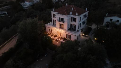 Villa Les Roches - Housity