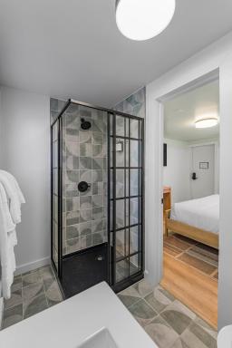 Ambler Hotel - Housity