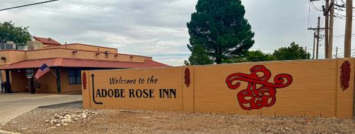 Adobe Rose Boutique Inn - Housity