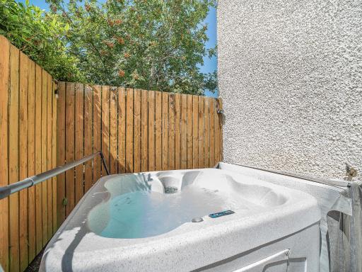 1 Ladyknowe - Uk39970 - Housity