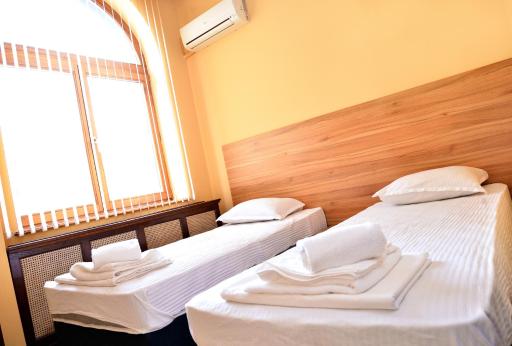 Hotel Cascade - Housity