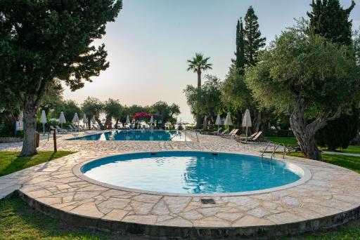 Delfinia Hotel - Housity