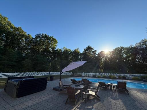 9 Bedroom Saratoga Home with Heated Pool, HotTub By Skiing, Track, Beach, Lake, SPAC, Golf, Town, And Lake George! - Housity
