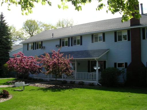 Churchill Pointe Inn - Housity