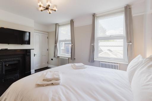 Grace\'s Guesthouse Suite 6 - One Bedroom Apartment - Housity