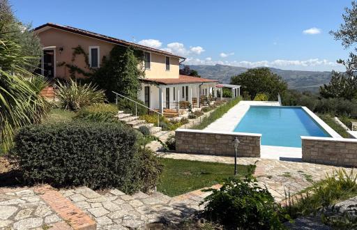 Giardini Hurz - Housity