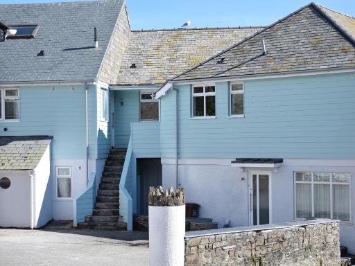 Churchill House 4 - Housity