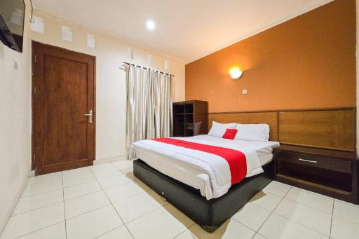 RedDoorz at Alam Hegar Cisarua Puncak - Housity