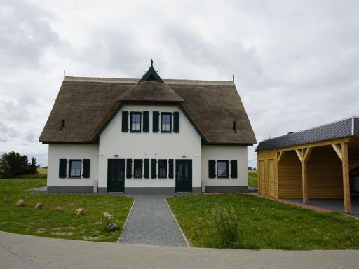 Holiday home in Vaschvitz with sauna - Housity