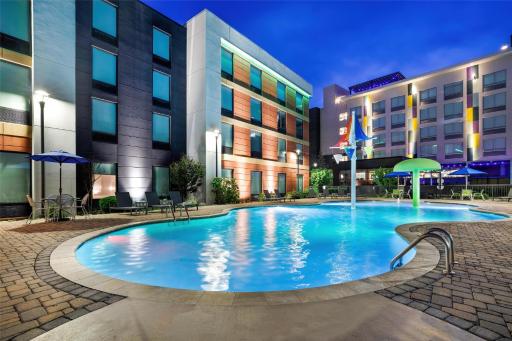 Home2 Suites By Hilton Pigeon Forge - Housity